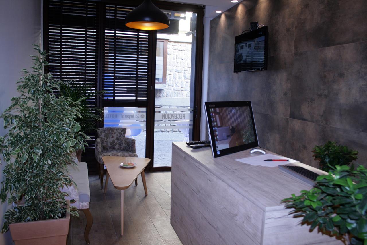 Saray Hotel พริเซรน ภายนอก รูปภาพ