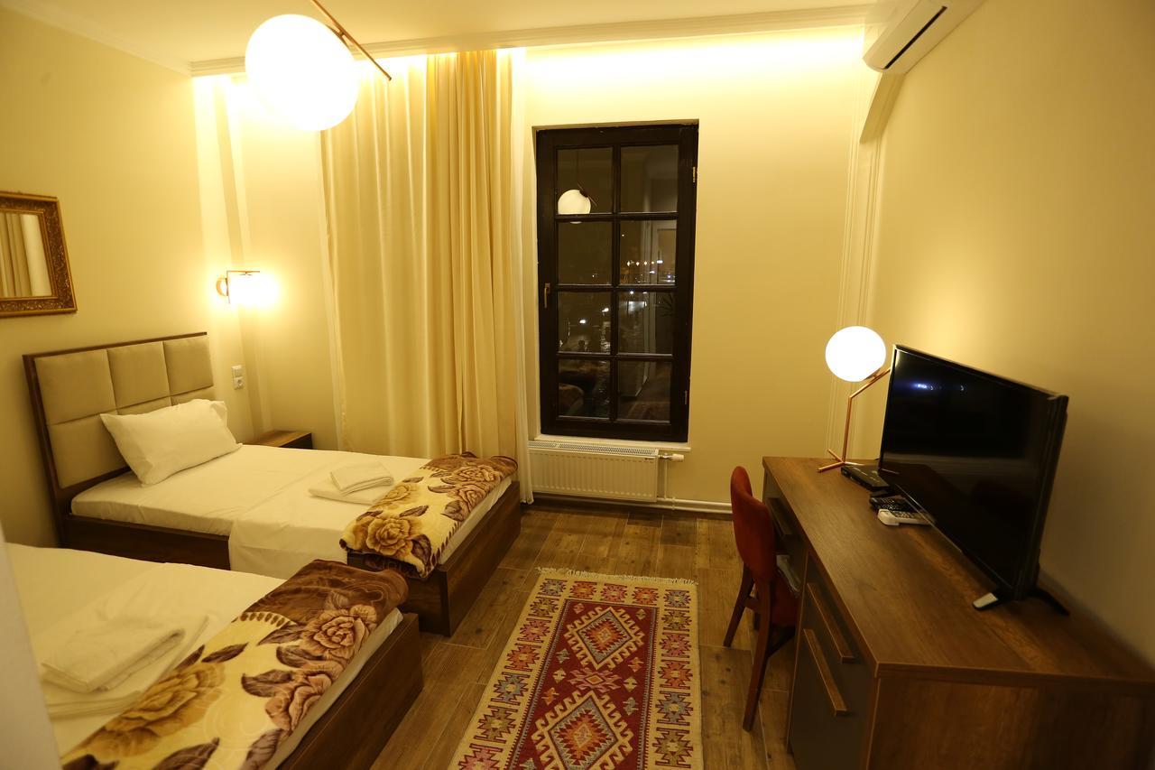 Saray Hotel พริเซรน ภายนอก รูปภาพ