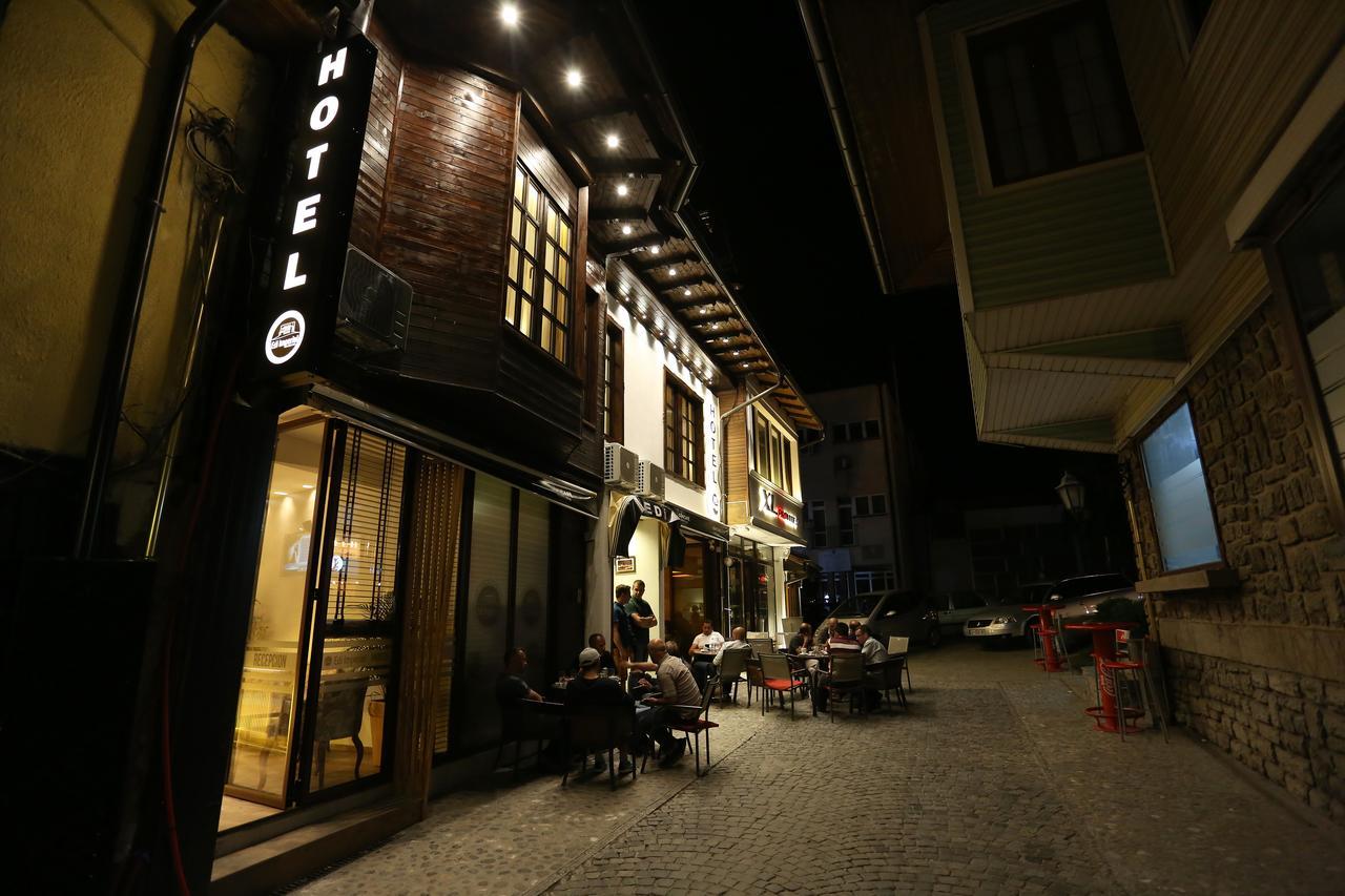 Saray Hotel พริเซรน ภายนอก รูปภาพ