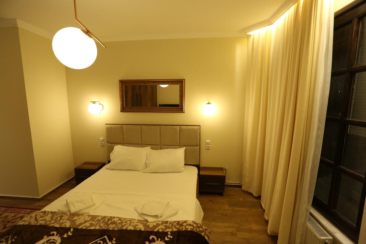 Saray Hotel พริเซรน ภายนอก รูปภาพ