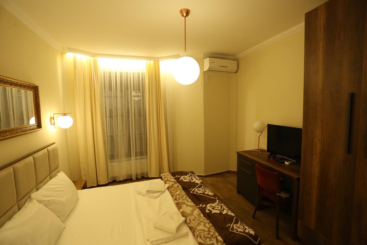 Saray Hotel พริเซรน ภายนอก รูปภาพ