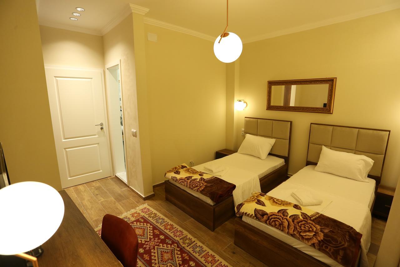 Saray Hotel พริเซรน ภายนอก รูปภาพ
